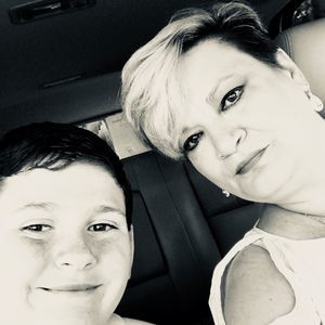 Meet your Posher, Angela